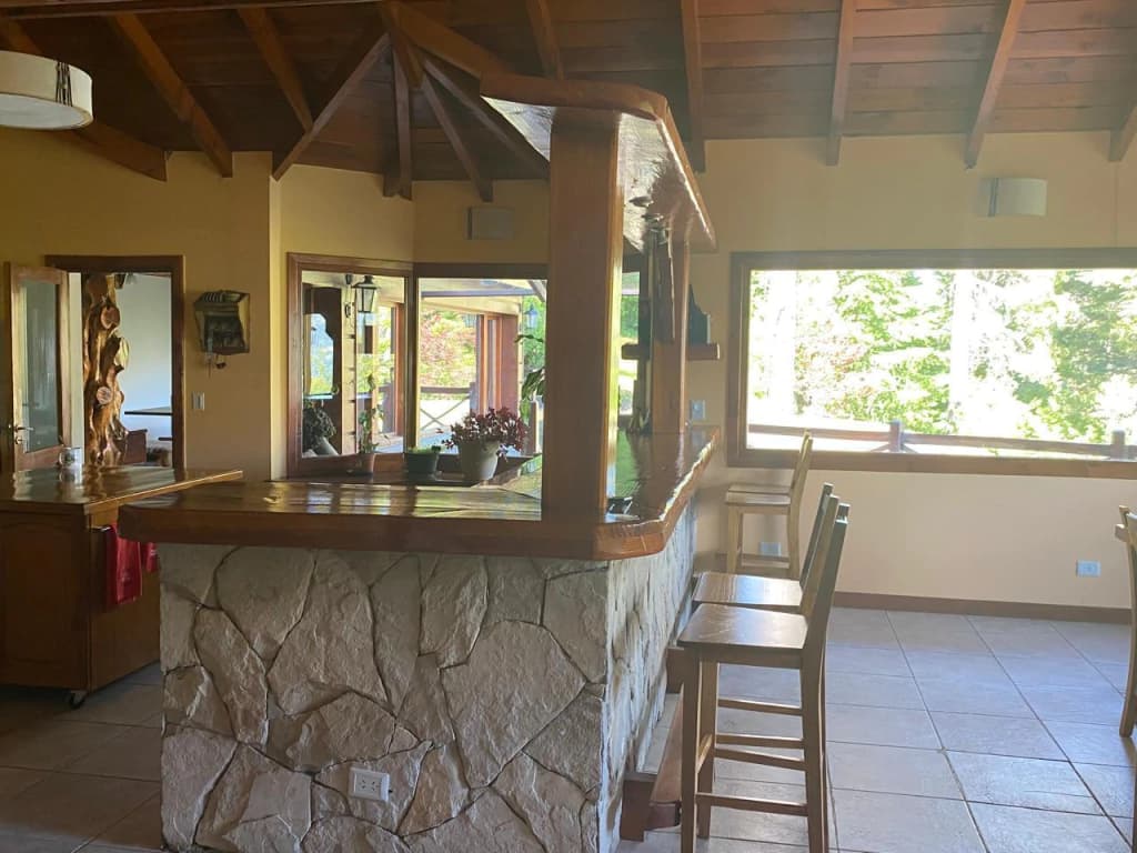 Casa en Arelauquen con vistas al lago y la montaña — foto 6